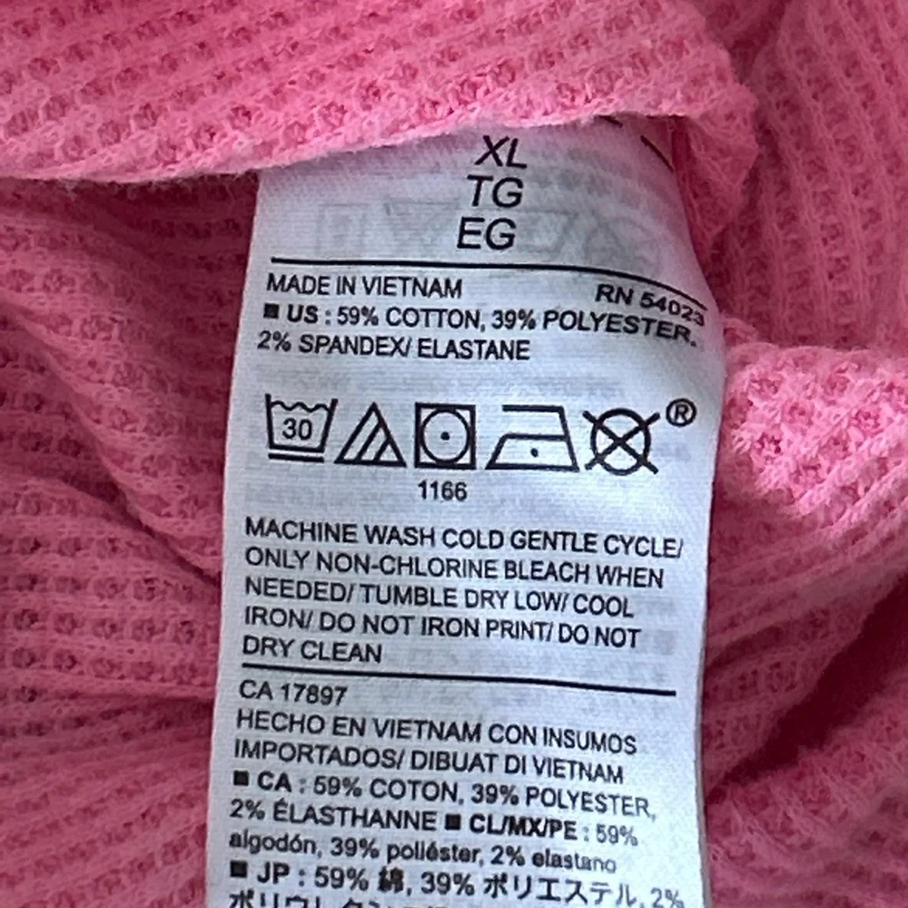 Old Navy Pink Long Sleeve Tee with Llama Design